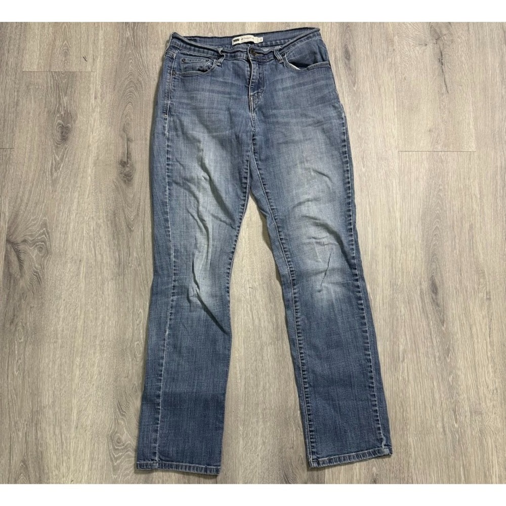 Y2K VTG Levi's 505 Women's Size 4 Medium Wash Straight Leg Jeans Denim